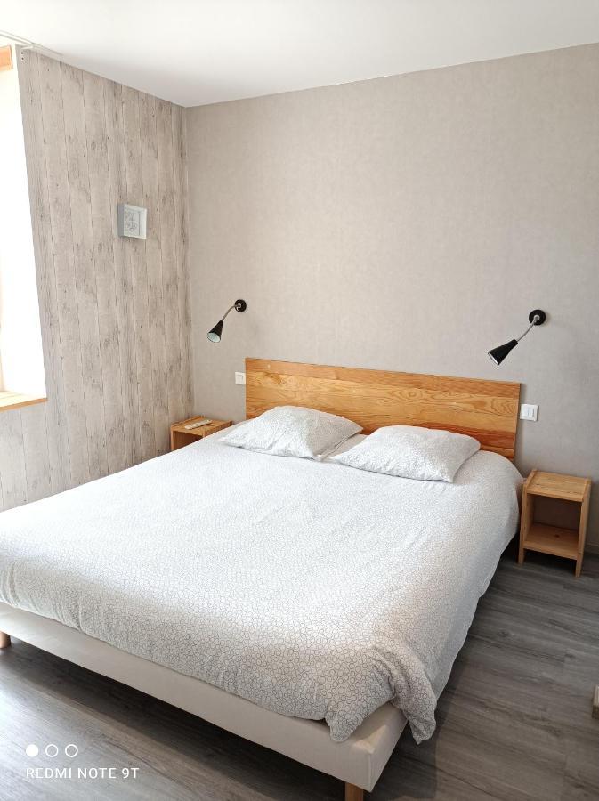 Bed and Breakfast Monts Et Reves Ramonchamp Esterno foto