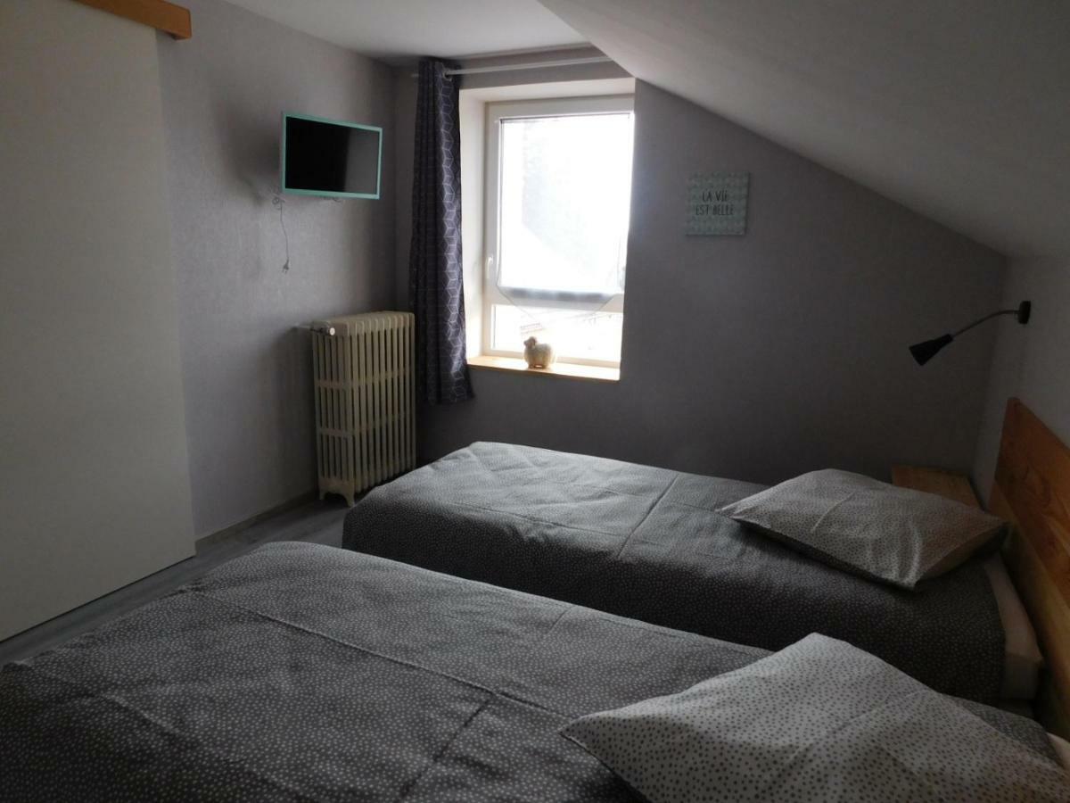Bed and Breakfast Monts Et Reves Ramonchamp Esterno foto